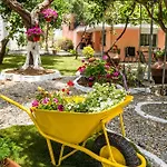 Ianos アパートホテル ポトス