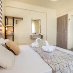 Ianos アパートホテル ポトス