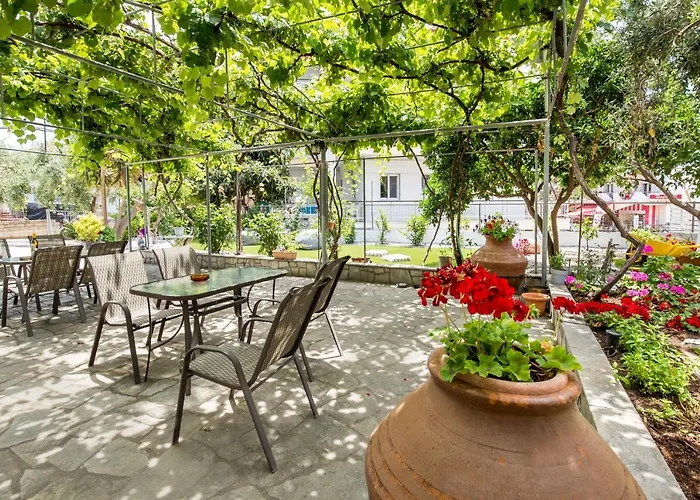 Hotel de apartamente Ianos Potos