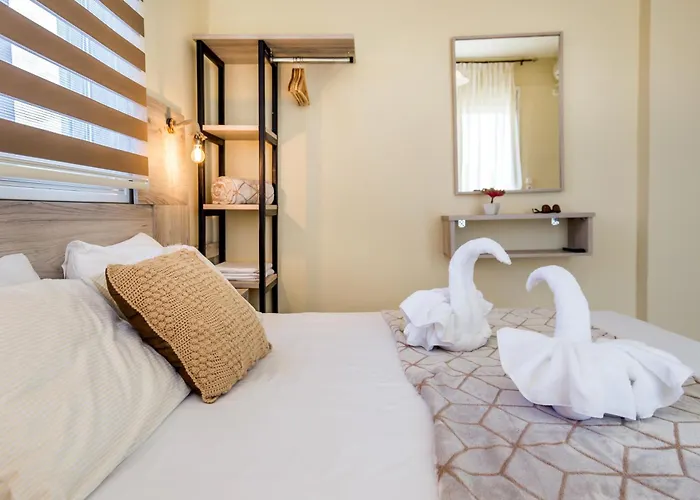 Ianos Hotel de apartamente Potos