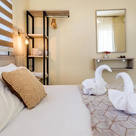 Ianos Apart Otel Potos